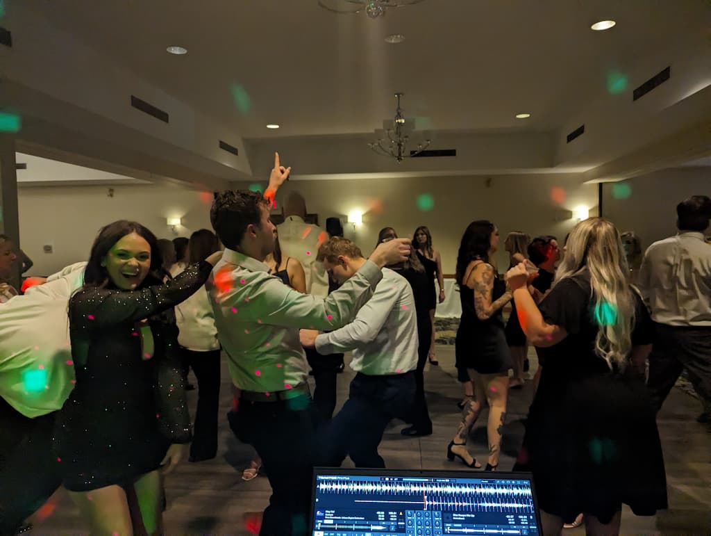 Gimli people know how to party